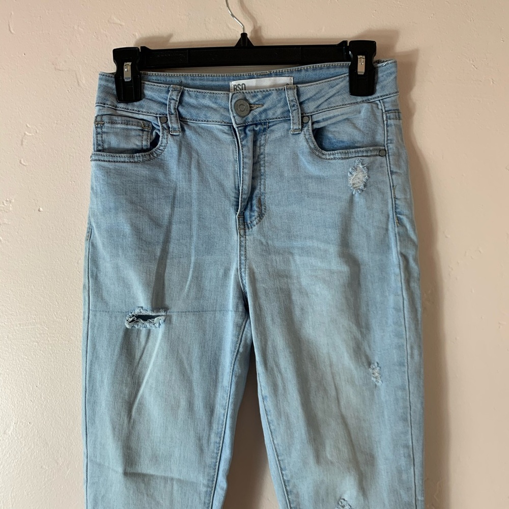 RSQ light wash ripped skinny jeans size 3 - Picture 2 of 8